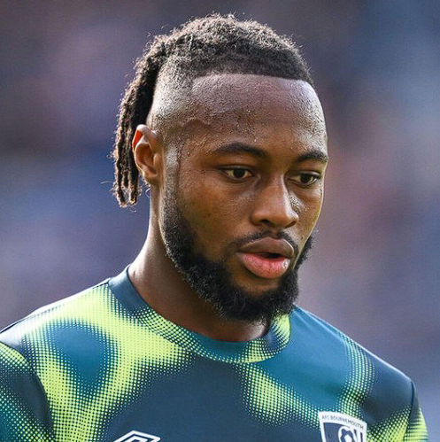 塞梅尼奥融入曼城：天赋与适应力的完美融合