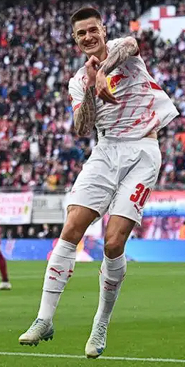 曼联舍什科：&ldquo;超级替补&rdquo;标签下的实力剖析与角色定位探讨